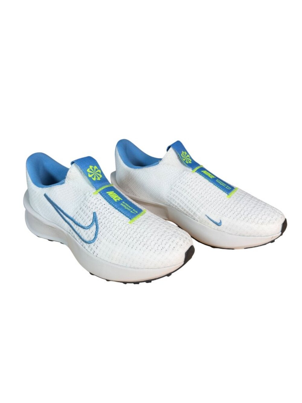 Nike Interact Run EasyOn Running Sneaker White Blue Size 7